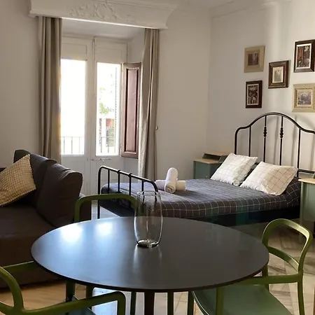 Casa Cervantes Гостьовий будинок Малага